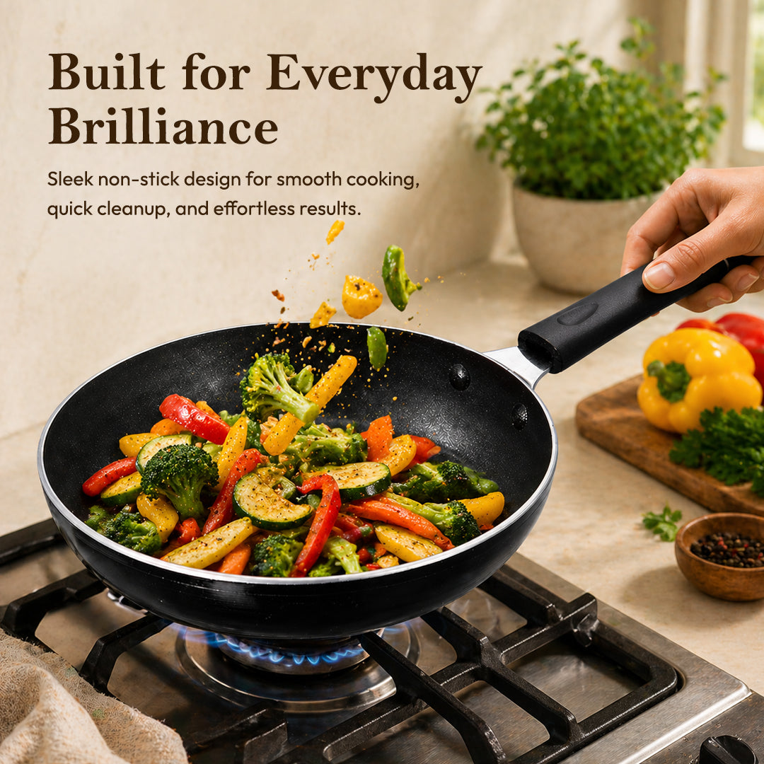T24MP9 Non-Stick Mini Pan, 17.5cm, Black